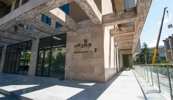 Универсальные коммерческие помещения в аренду в Сабуртало. Тбилиси