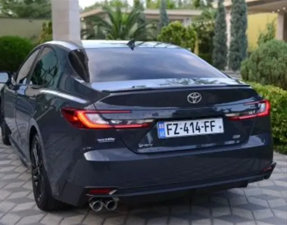 Toyota Camry 2.5L 2024 Тбилиси