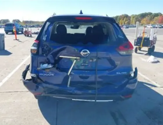 Nissan Rogue 2018 Тбилиси