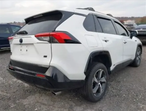 Toyota RAV4 2.5L 2021 Тбилиси