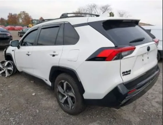Toyota RAV4 2.5L 2021 Тбилиси