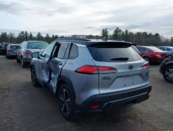 Toyota C-HR 2L 2024 თბილისი