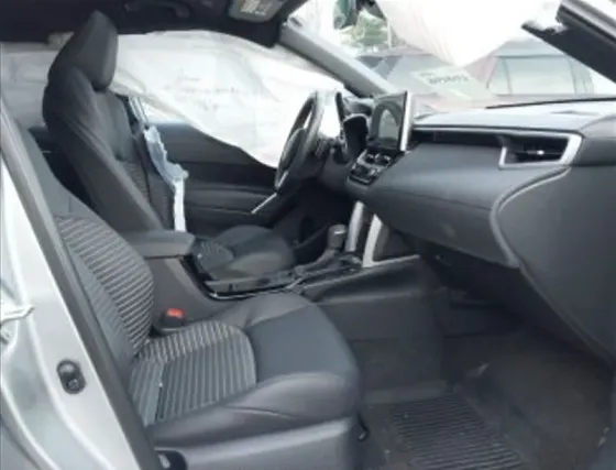 Toyota C-HR 2L 2024 თბილისი