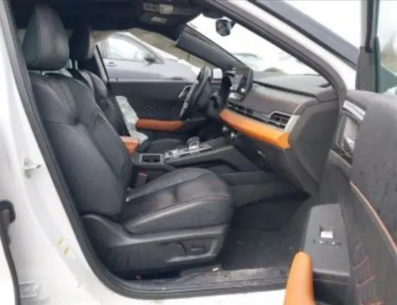 Mitsubishi Outlander 2022 თბილისი