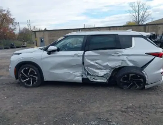 Mitsubishi Outlander 2022 თბილისი