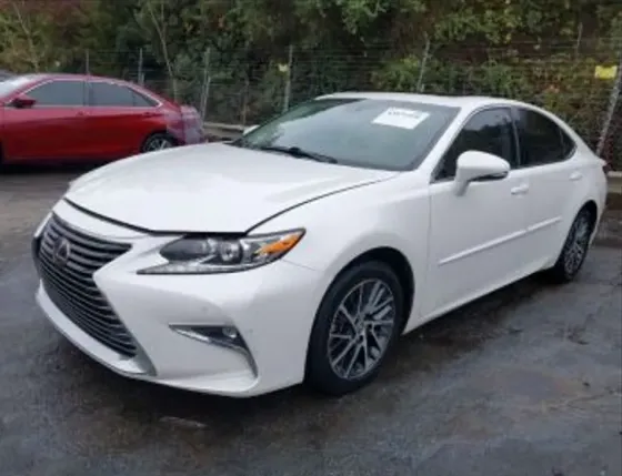 Lexus ES 2017 Тбилиси
