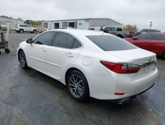 Lexus ES 2017 Тбилиси