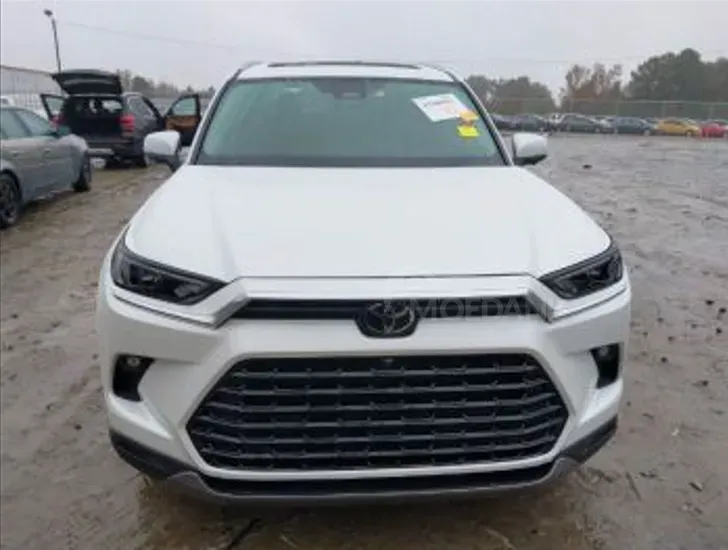 Toyota Highlander 2.4L 2025 Тбилиси - изображение 1