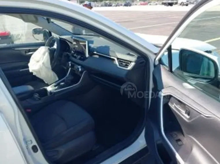 Toyota RAV4 2.5L 2023 Тбилиси - изображение 6