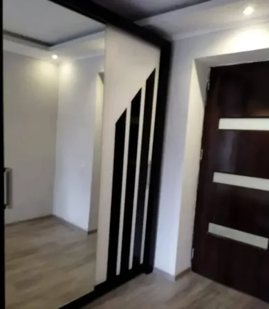 ქირავდება 2 ოთახიანი ბინა 64მ² 3/8 სართ თბილისი