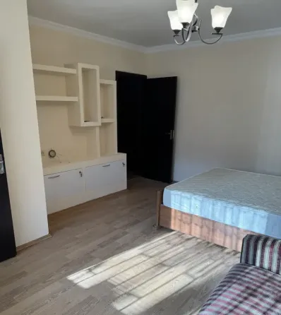 Apartments For Rent one-room 30м² 1/5 floor Tbilisi
