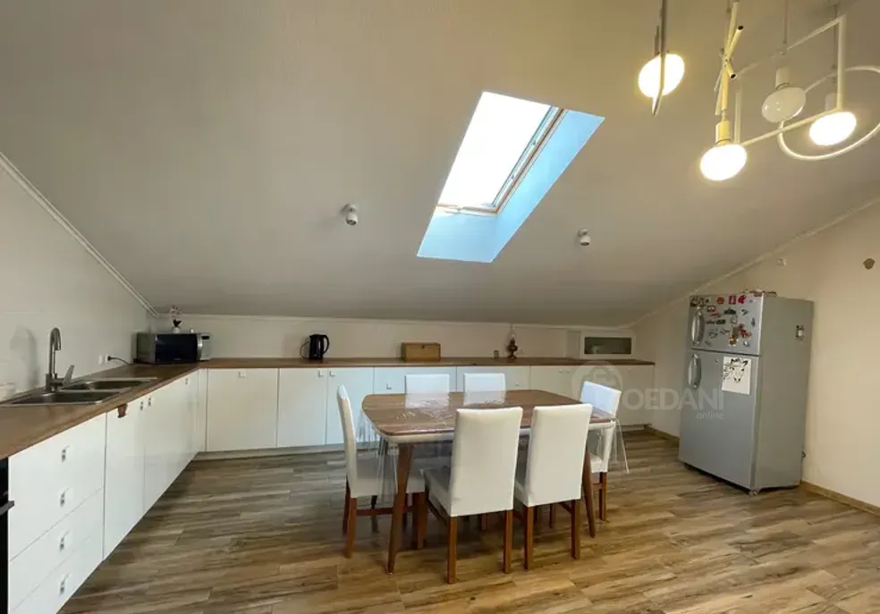 Сдам 4-комн. квартиру 165м² 4/4 эт. Тбилиси - изображение 1