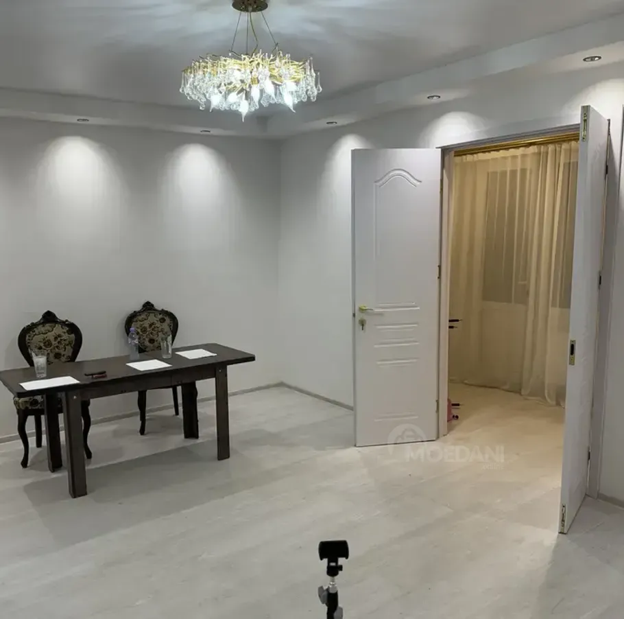 Продам 2-комн. квартиру 50м² 5/9 эт. Тбилиси - изображение 4