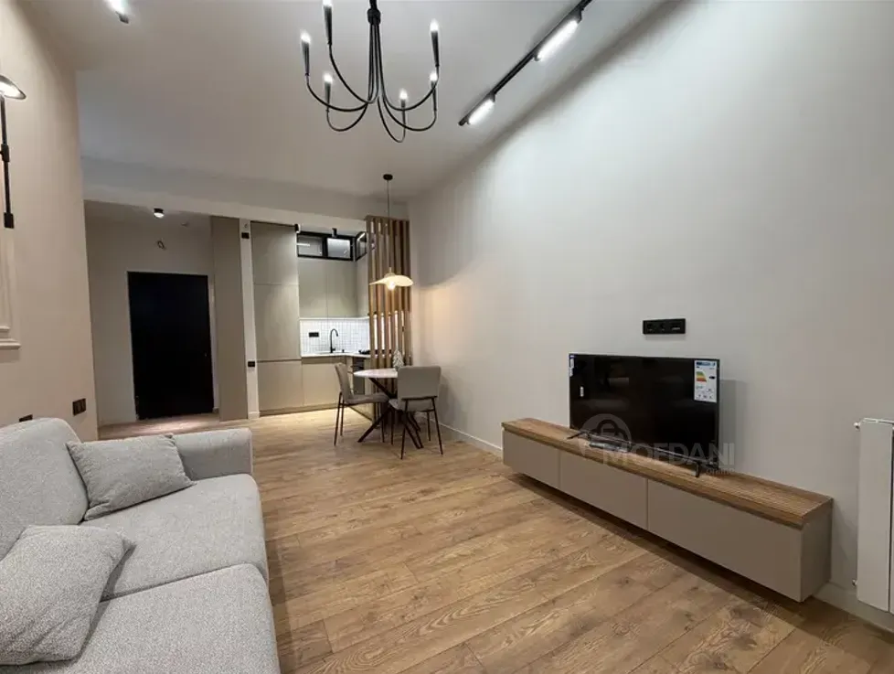 Продам 2-комн. квартиру 53м² 2/7 эт. Тбилиси - изображение 4