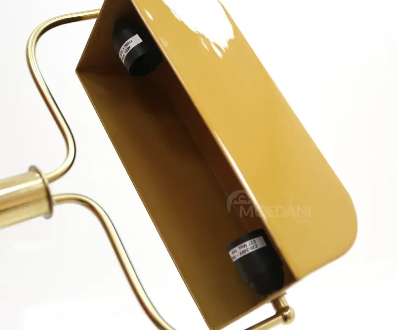 Белая железная настольная лампа Тбилиси - изображение 2