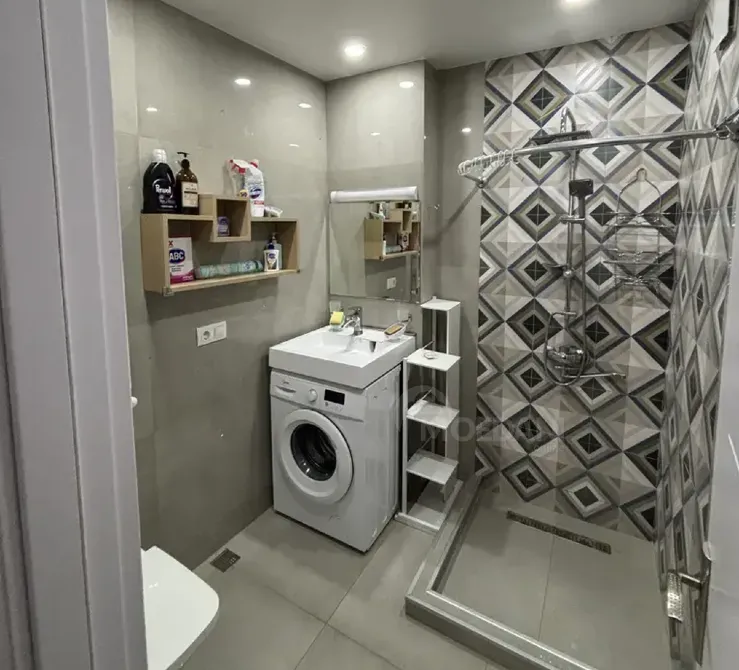 ქირავდება 2 ოთახიანი ბინა 57მ² 4/9 სართ თბილისი - photo 5