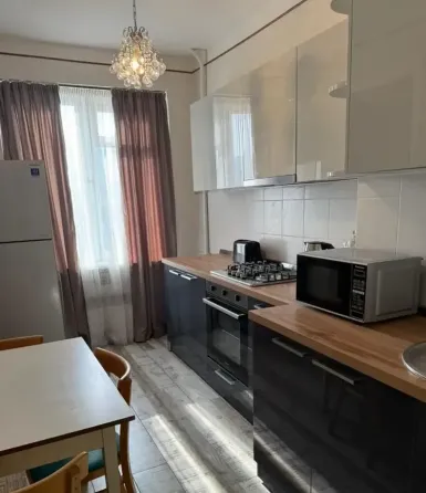 Сдам 2-комн. квартиру 70м² 7/9 эт. Тбилиси
