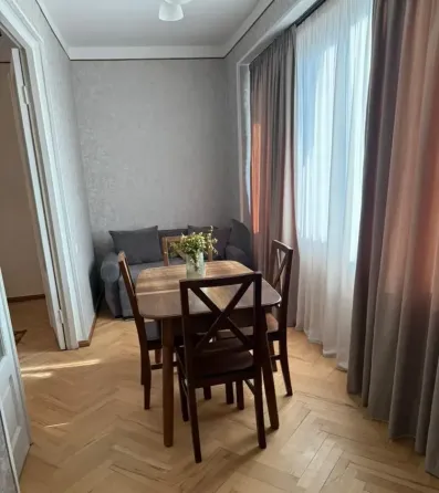 Сдам 2-комн. квартиру 70м² 7/9 эт. Тбилиси