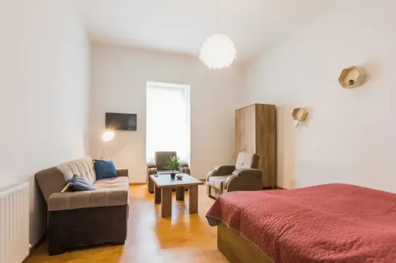 Сдам 2-комн. квартиру 43м² 2/3 эт. Тбилиси