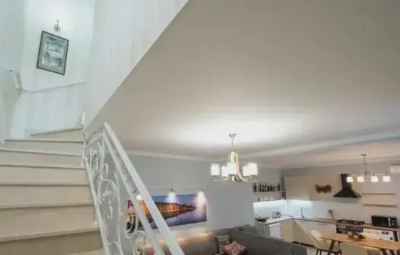 Сдам 3-комн. квартиру 100м² 2/2 эт. Тбилиси