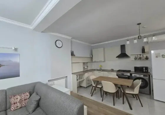 Сдам 3-комн. квартиру 100м² 2/2 эт. Тбилиси