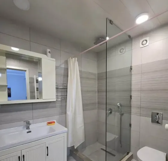 Сдам 3-комн. квартиру 100м² 2/2 эт. Тбилиси