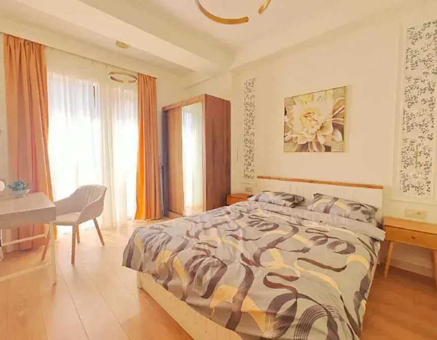 Apartments For Rent two-room 50м² 8/9 floor Tbilisi - photo 1