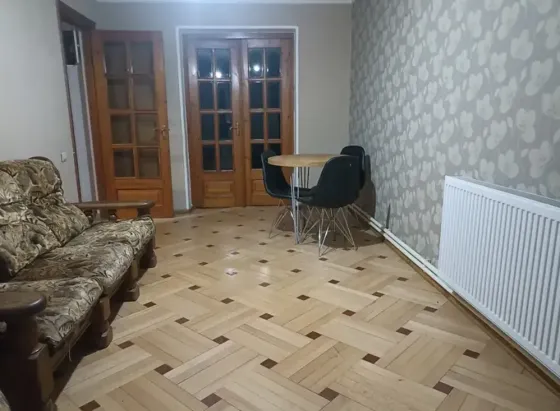 Сдам 2-комн. квартиру 80м² 3/5 эт. Тбилиси