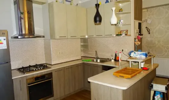 იყიდება 3 ოთახიანი ბინას 71.7მ² 7/12 სართ თბილისი