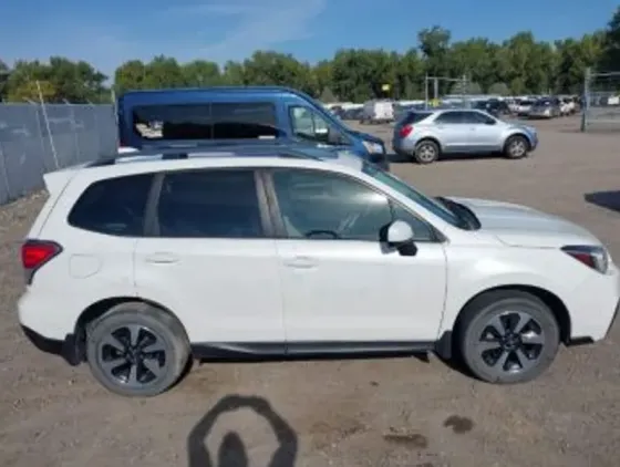 Subaru Forester 2017 Tbilisi