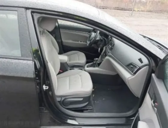 Hyundai Elantra 2017 Tbilisi