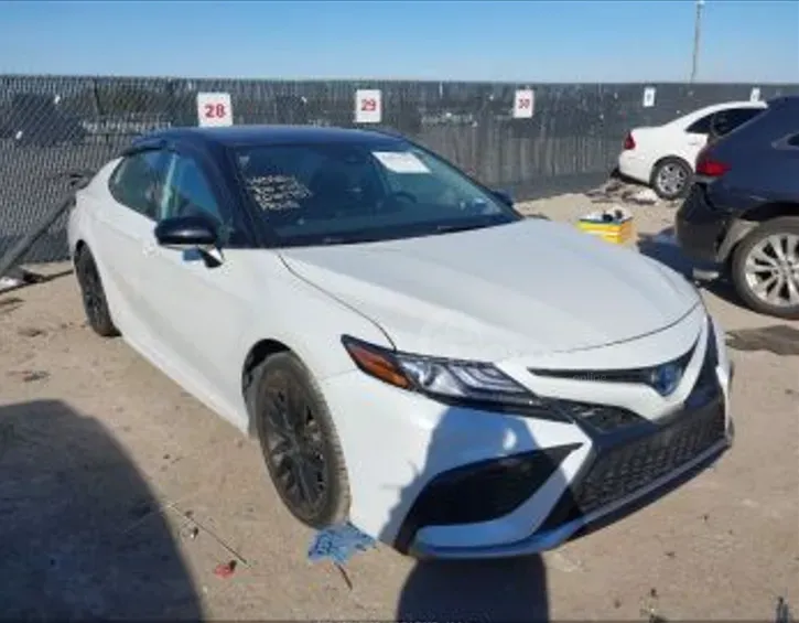 Toyota Camry 2.5L 2022 Тбилиси - изображение 5