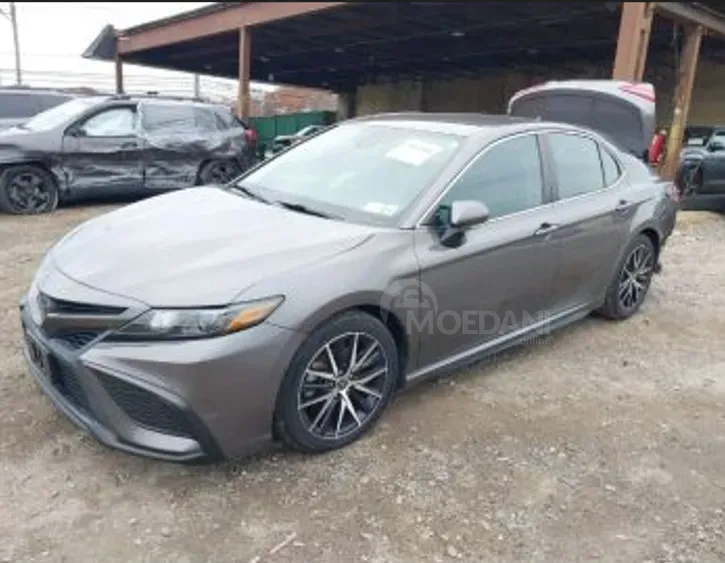 Toyota Camry 2.5L 2022 Тбилиси - изображение 1