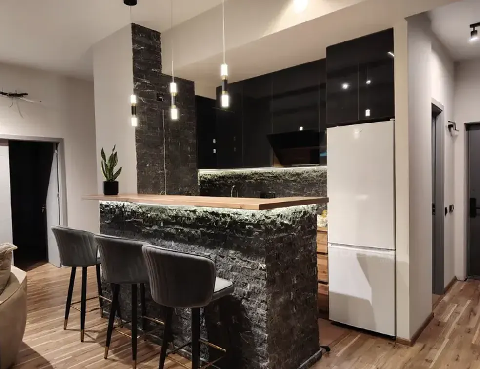 Apartments For Rent five-room 140м² 7/8 floor Tbilisi - photo 8