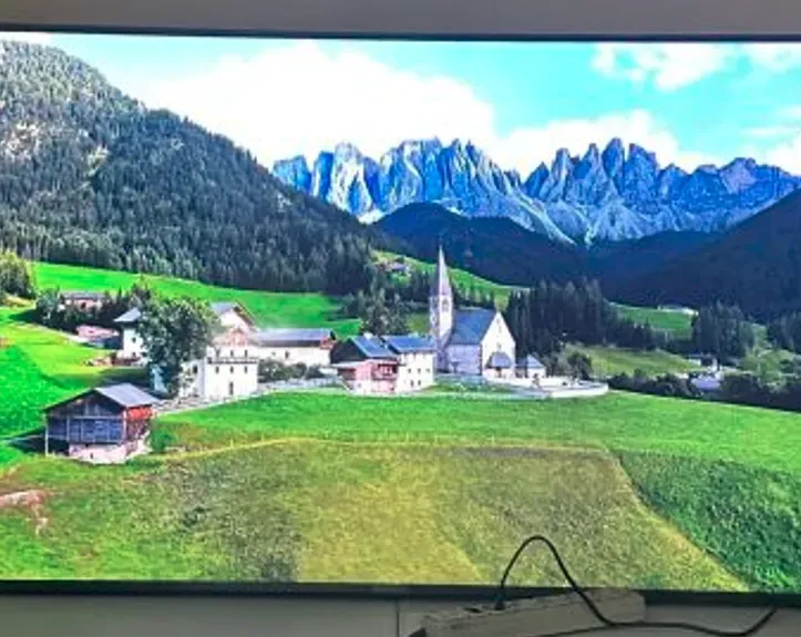 Новый UHD-телевизор LG 164sm Smart Android со скидкой 50%. Тбилиси - изображение 1