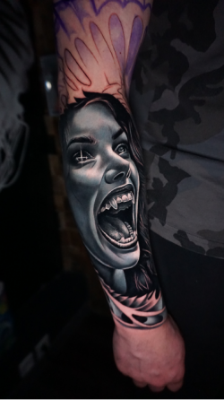 Тату мастер ბათუმი