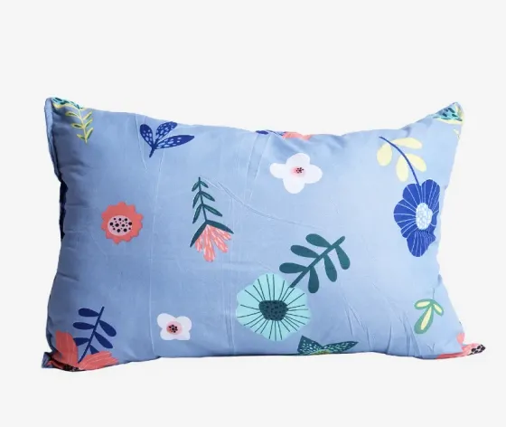 Фиолетовая подушка 50х70 см Тбилиси