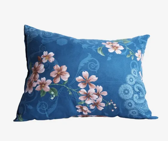 Бежевая подушка 50х70 см Тбилиси