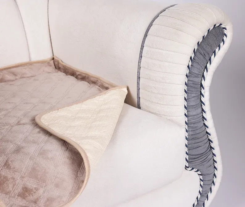 Чехол предлагается в бежевом цвете. Тбилиси - изображение 3