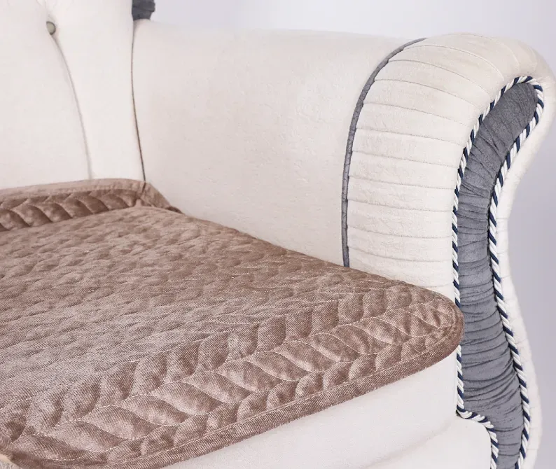 Крышка для еды с клейкой внутренней поверхностью, светло-коричневого цвета. Тбилиси - изображение 3