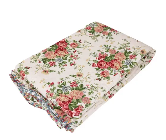 Двуспальное одеяло 210x240 см с цветочным рисунком. Тбилиси