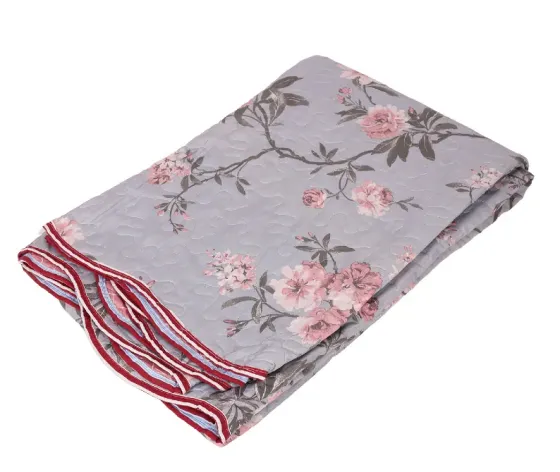 Двуспальное одеяло размером 210x240 см — идеальный выбор для вашей спальни. Тбилиси