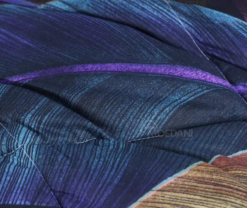 Фиолетовое одеяло — это текстильное изделие для односпальной кровати размером 150х220 см. Тбилиси - изображение 2