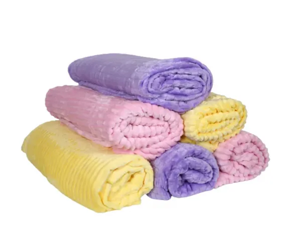 Покрывало размера Queen Size 210x200 см, фиолетовое. Тбилиси