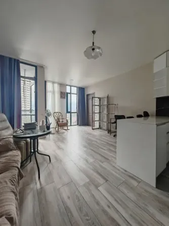 იყიდება 2 ოთახიანი ბინას 53მ² 6/14 სართ ბათუმი