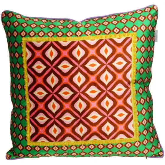 Декоративная бархатная подушка размером 45х45 см. Тбилиси