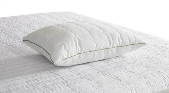 Продается подушка Bamboola, длина - 50 см / глубина - 0,0 см / высота - 70 см. Тбилиси