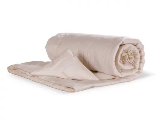 Продается плед Equinox, размер 155х215 см. Тбилиси