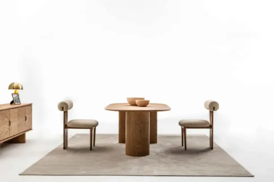 Продается складной стол Puffy, размеры: длина - 210 см / глубина - 110 см / высота - 77 см. Тбилиси