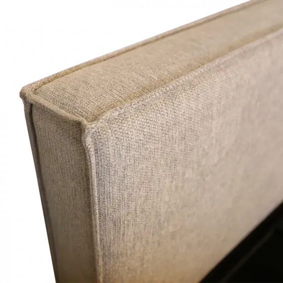 Кровать с ящиками для хранения размером 160x200 идеально подходит для современного и функционального интерьера. Тбилиси